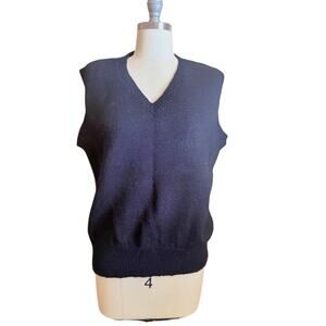 Classic Navy Knit V Neck Sweater Vest Women’s Medium Fit Sleeveless Pullover